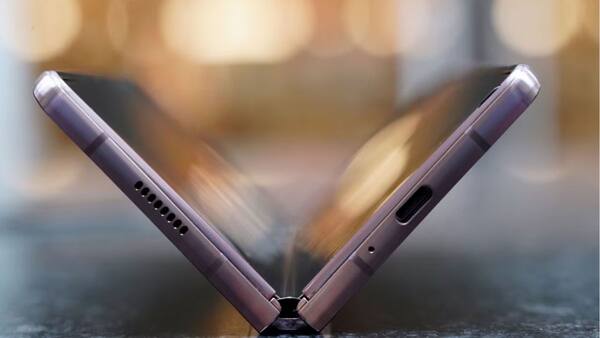 Tecno Phantom V Flip जल्द होगा लॉन्च, मिलेगी Samsung, Oppo और Motorola को कड़ी टक्कर Tecno Phantom V Flip