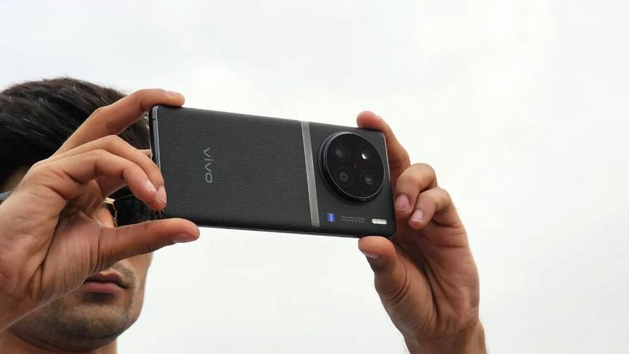 Vivo-X90-Pro-1