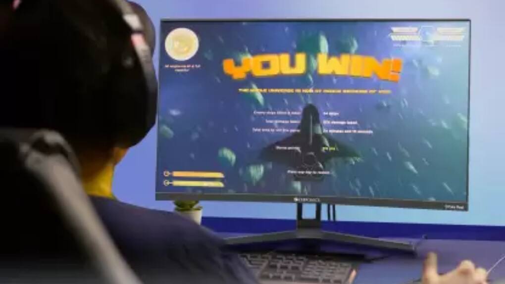 ZEBRONICS Gaming Monitor
