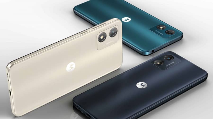 Moto e13 की पहली सेल, Flipkart पर मिल रहे धांसू ऑफर्स moto-e13