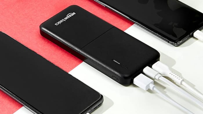 Amazon Basics 10000 mAh Lithium Polymer Power Bank