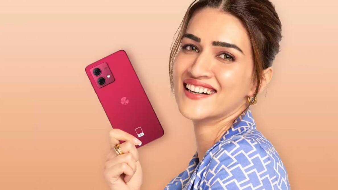 Moto G84 5G की पहली सेल, Flipkart पर मिल रहे धांसू ऑफर्स