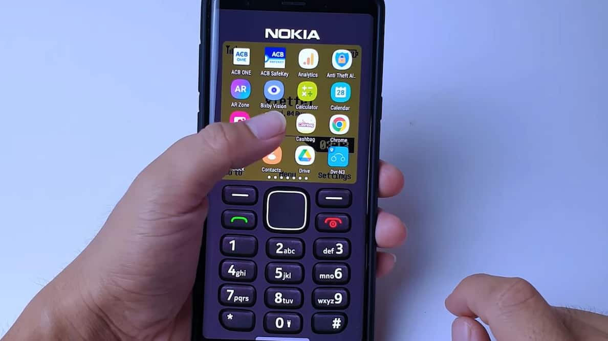 Android trick: How to turn your smartphone into a Nokia 1280