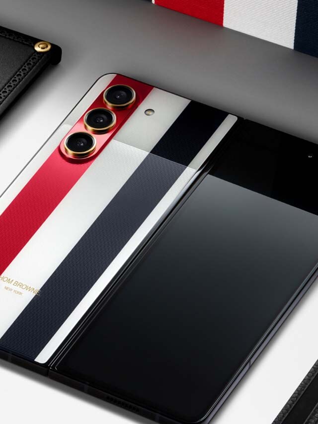 Samsung Galaxy Z Fold5 Thom Browne Edition w/ Exclusive