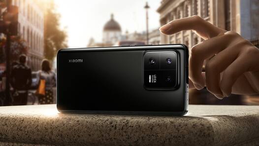 Amazon Offers: Curved डिस्प्ले वाले स्मार्टफोन को सस्ते में लाएं घर, मिल रहा बंपर डिस्काउंट