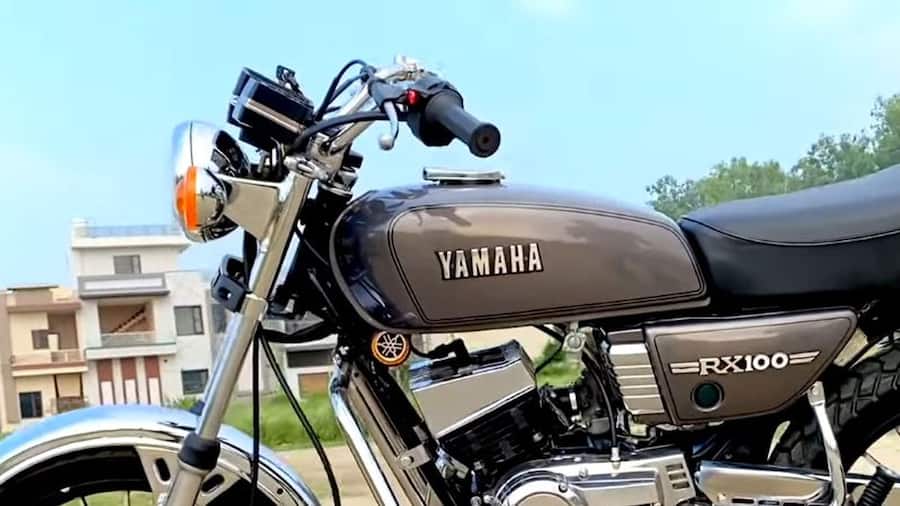 Yamaha RX की होगी वापसी, रेट्रो लुक के साथ मिलेगा दमदार इंजन Yamaha-RX-100