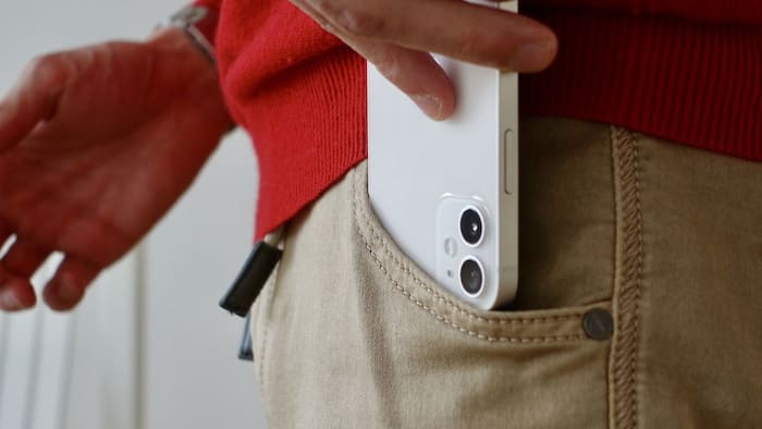 France has threatened to ban iPhone 12