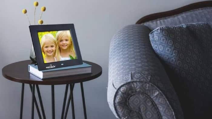 Digital Photo Frame