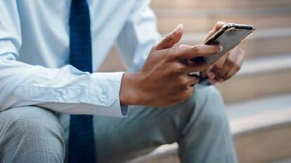 iPhone hacks: How to diagnose anxiety, depression using iPhone