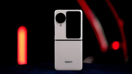 OPPO Find N3 Flip: Your Perfect Companion for a Sparkling Festive Season