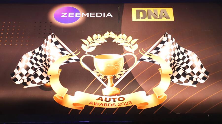 Auto Awards 2023 का शानदार आयोजन, इन कार और बाइक्स की रही धूम auto-awards-main
