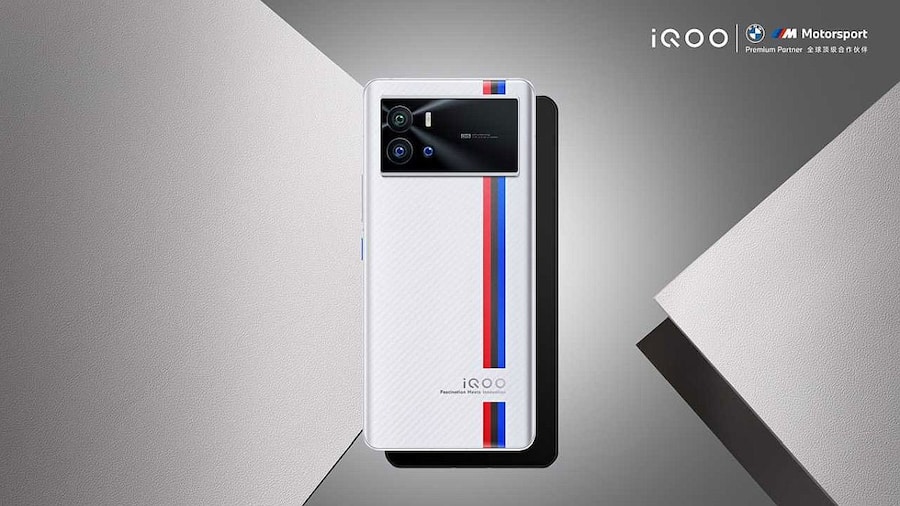 Amazon Sale में सस्ते मिल रहे iQOO के धांसू गेमिंग फोन, जानें ऑफर्स iQOO-9-Pro-5G