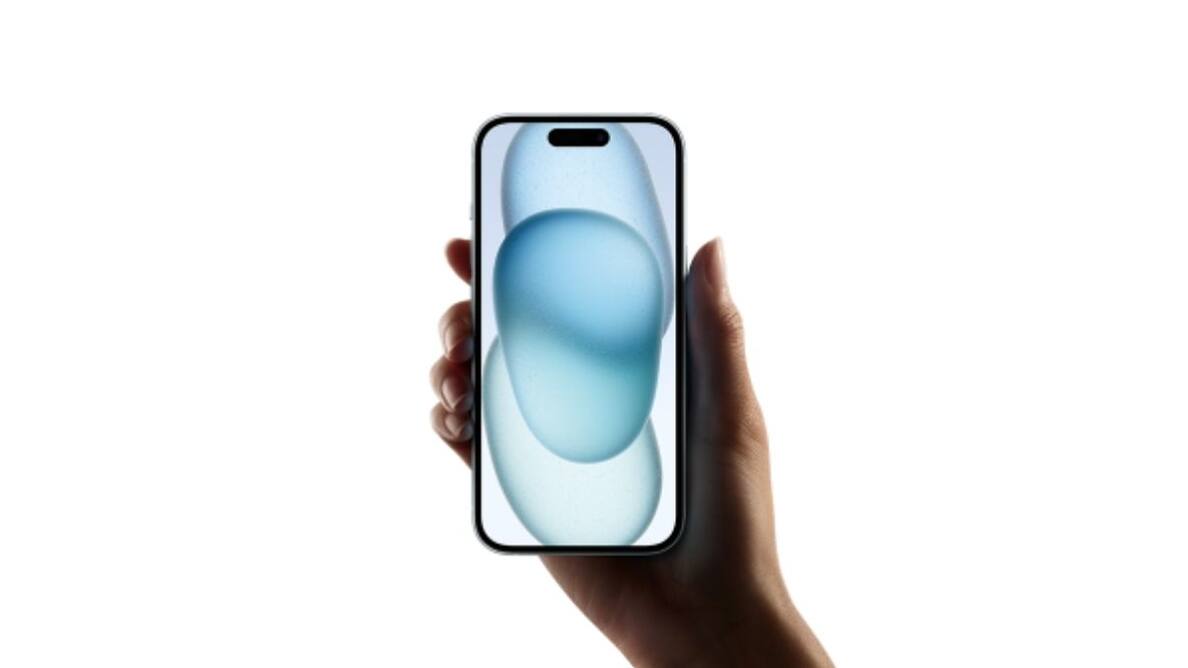 Apple says BMW car chargers are not good for iPhone 15 right now