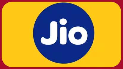 Jio के प्लान में डेली 5GB डेटा के साथ फ्री मिलता है 16GB एक्स्ट्रा डेटा, जानें कीमत