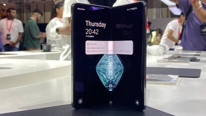 OnePlus Open First Impressions: Creaseless and gapless beauty