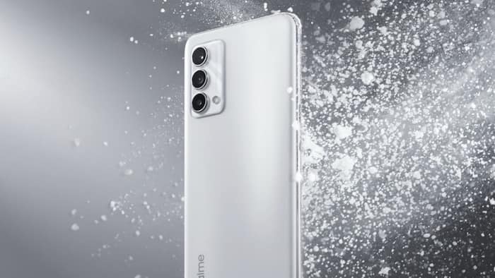 realme (2)