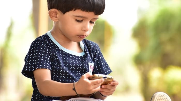 Kids under 16 may no longer be able to use social media in the US.