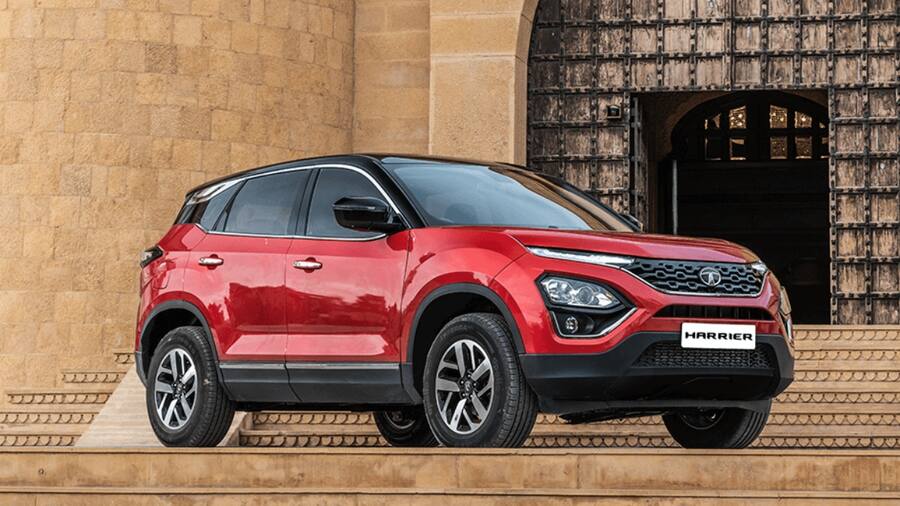 नई Tata Harrier अंदर से दिखेगी कुछ ऐसी, Safari Facelift की भी दिखी झलक tata