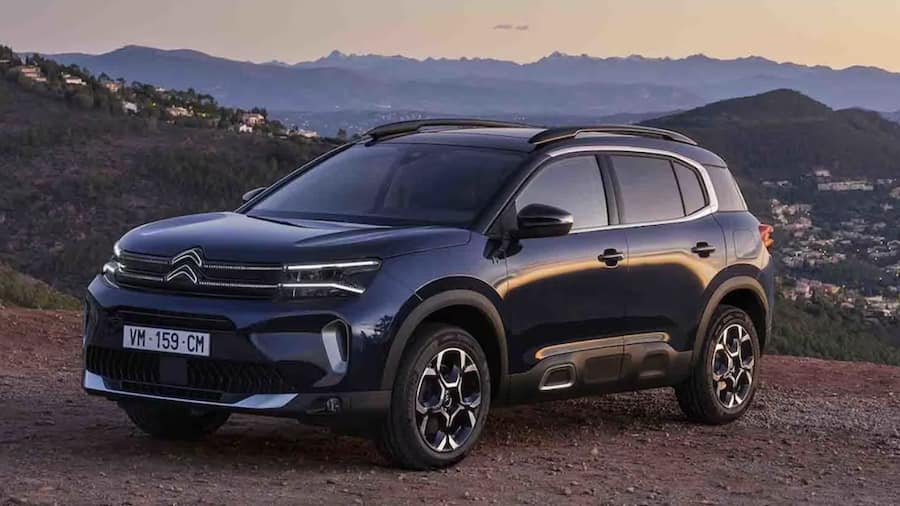 इस दिन से महंगी हो जाएंगी Citroen की कारें, अभी मिल रहा लाखों का डिस्काउंट Citroen C5 Aircross