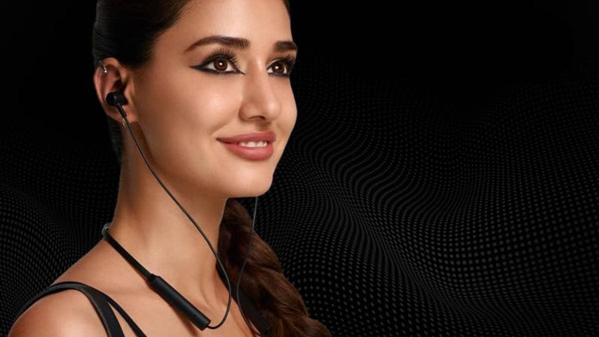 Realme neckband online amazon