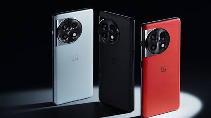 Amazon Sale से सस्ते में खरीदें प्रीमियम स्मार्टफोन, मिल रहा 8000 तक का Discount