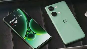 Amazon पर मिल रही Red Hot Deals, स्मार्टफोन की खरीद पर 6500 रुपये तक का डिस्काउंट