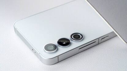 Samsung Galaxy S24 सीरीज इस दिन होगी लॉन्च, 200MP कैमरा समेत मिलेंगे तगड़े फीचर्स!