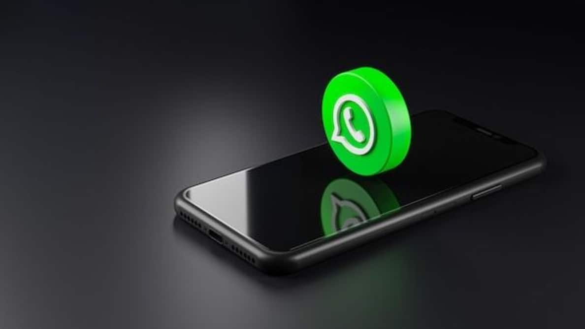 WhatsApp का नया फीचर रोल आउट, अब चैट के साथ दिखेगा यह कैप्शन