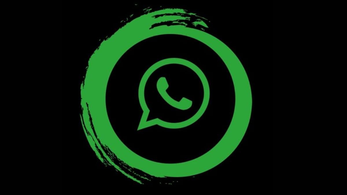 61 Whatsapp Icon Black Stock Video Footage - 4K and HD Video Clips |  Shutterstock