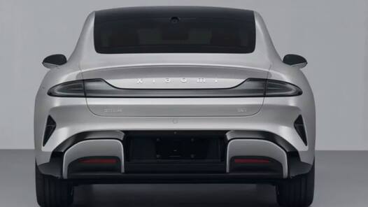 Xiaomi की पहली इलेक्ट्रिक कार जल्द होगी लॉन्च, Tesla को मिलेगी टक्कर