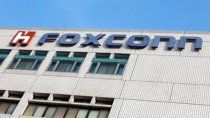 Apple's biggest iPhone manufacturer, Foxconn, to invest $1.54 billion in India