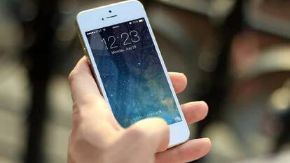 iPhone hacks: How to enable Stolen Device Protection on iPhone