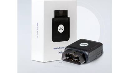 Jio ने लॉन्च किया खास डिवाइस, आपकी नॉर्मल कार बन जाएगी स्मार्ट
