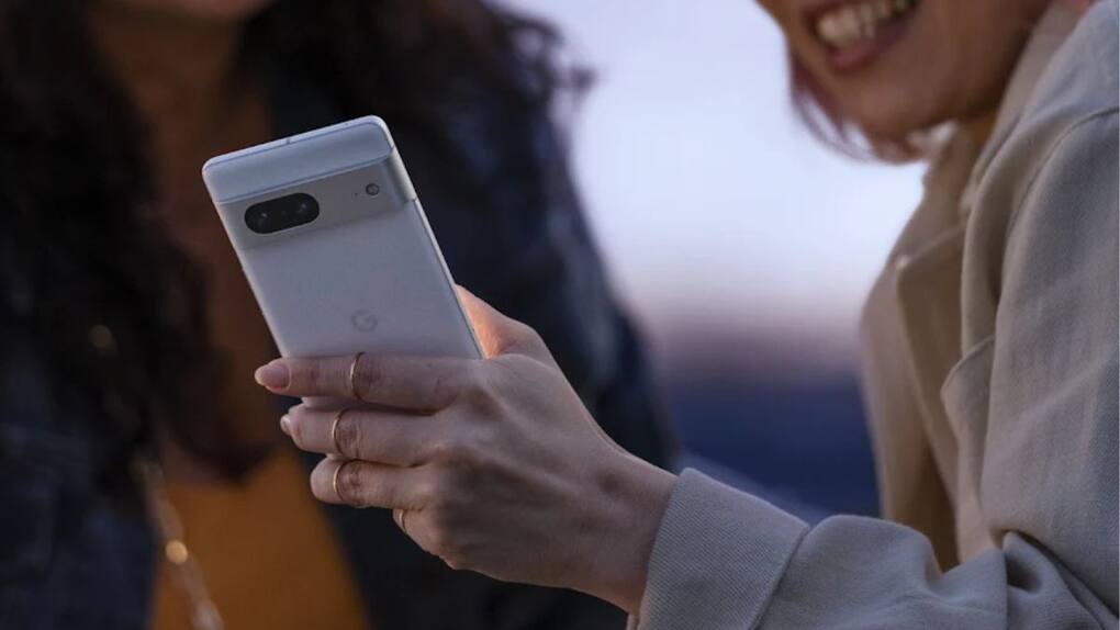 Google Pixel 7 Selfie Camera