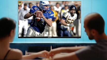 Smart TVs Under 8000: स्मार्टफोन से भी कम कीमत में खरीदें नया TV, कीमत 8 हजार से भी कम