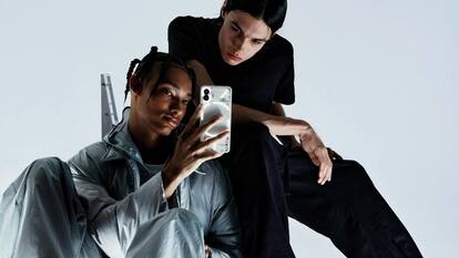 32MP सेल्फी, 12GB RAM और 256GB स्टोरेज वाले Nothing Phone 2 पर 13,000 रुपये का Discount, दोबारा नहीं मिलेगी ऐसी डील