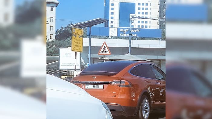 A Tesla Model X was spotted near the Cubbon Park metro station.