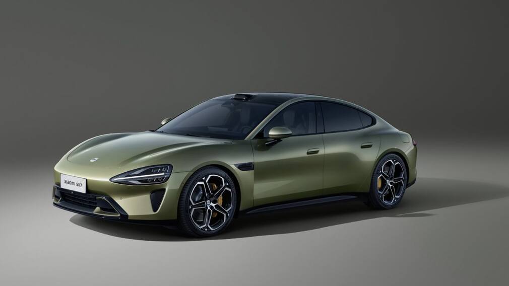 Xiaomi SU7 electric sedan unveiled, to go on sale in 2024