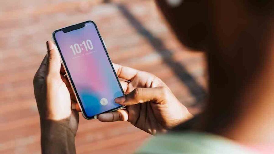 Direct-to-Mobile technology coming to India: Here's how it will benefit users Direct-to-Mobile (D2M)