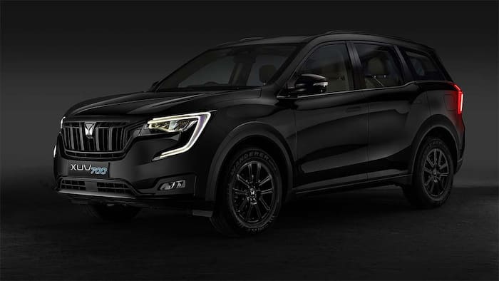 2024 Mahindra XUV700