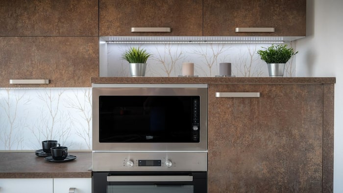 Microwave Oven