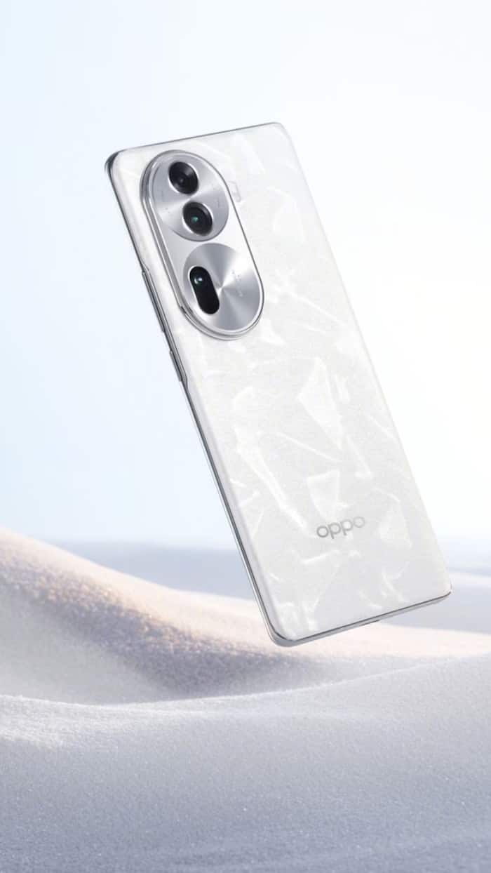 कंपनी लकी ड्रॉ के जरिए लोगों को Oppo reno 11 pro को फ्री में पाने का मौका दे रहा है।