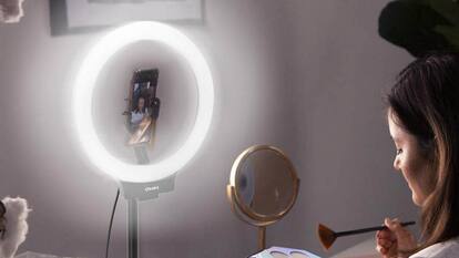 Amazon Deals: Get Ring lights at 60 percent off