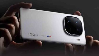 Amazon deals: iQoo 12 5G available under Rs 50,000