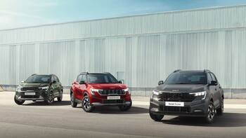 Kia Sonet facelift भारत में हुई लॉन्च, लेटेस्ट फीचर्स के साथ मिलेगा पावरफुल इंजन
