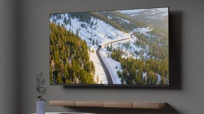 75 inch TV on Amazon: 75 इंच स्क्रीन वाले 4K स्मार्ट टीवी पर बंपर छूट, घर बन जाएगा मिनी थिएटर