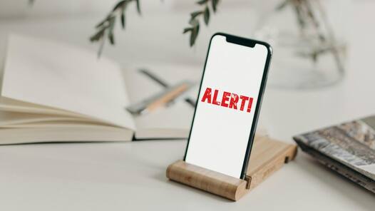 5 Signs to know if your smartphone has been hacked