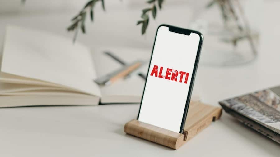 5 Signs to know if your smartphone has been hacked Hacked