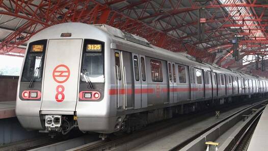 Delhi Metro की नई सर्विस, अब आपका फोन बन जाएगा मेट्रो कार्ड; मिलेगा डिस्काउंट