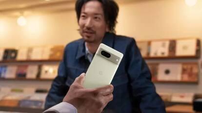 Google Pixel 7 खरीदने के लिए मची लूट, यहां 15000 रुपये कम खरीदने का सुनहरा मौका